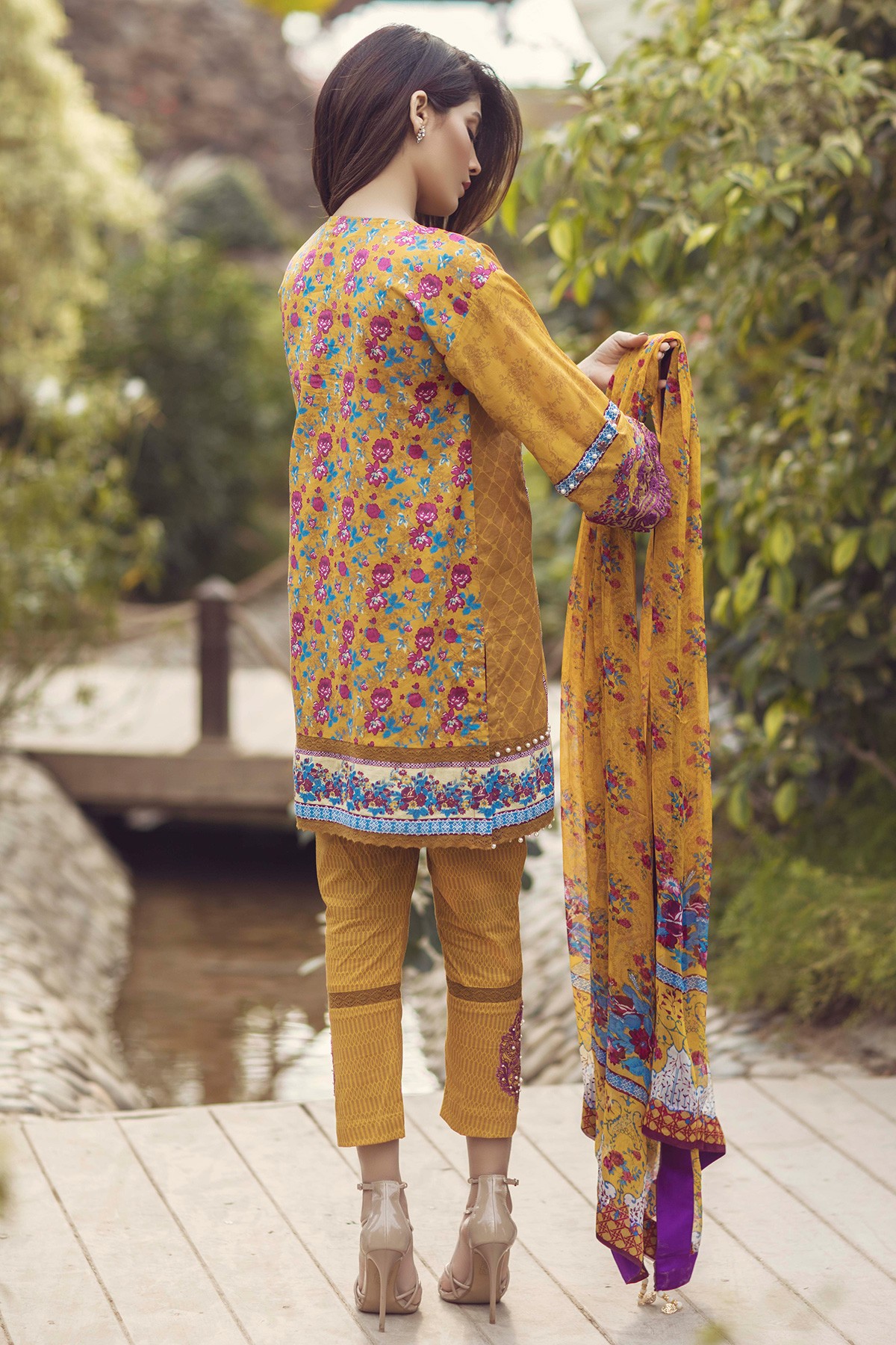 Yellow Pakistani Embroidery Lawn Suit Online by Alkaram Sale
