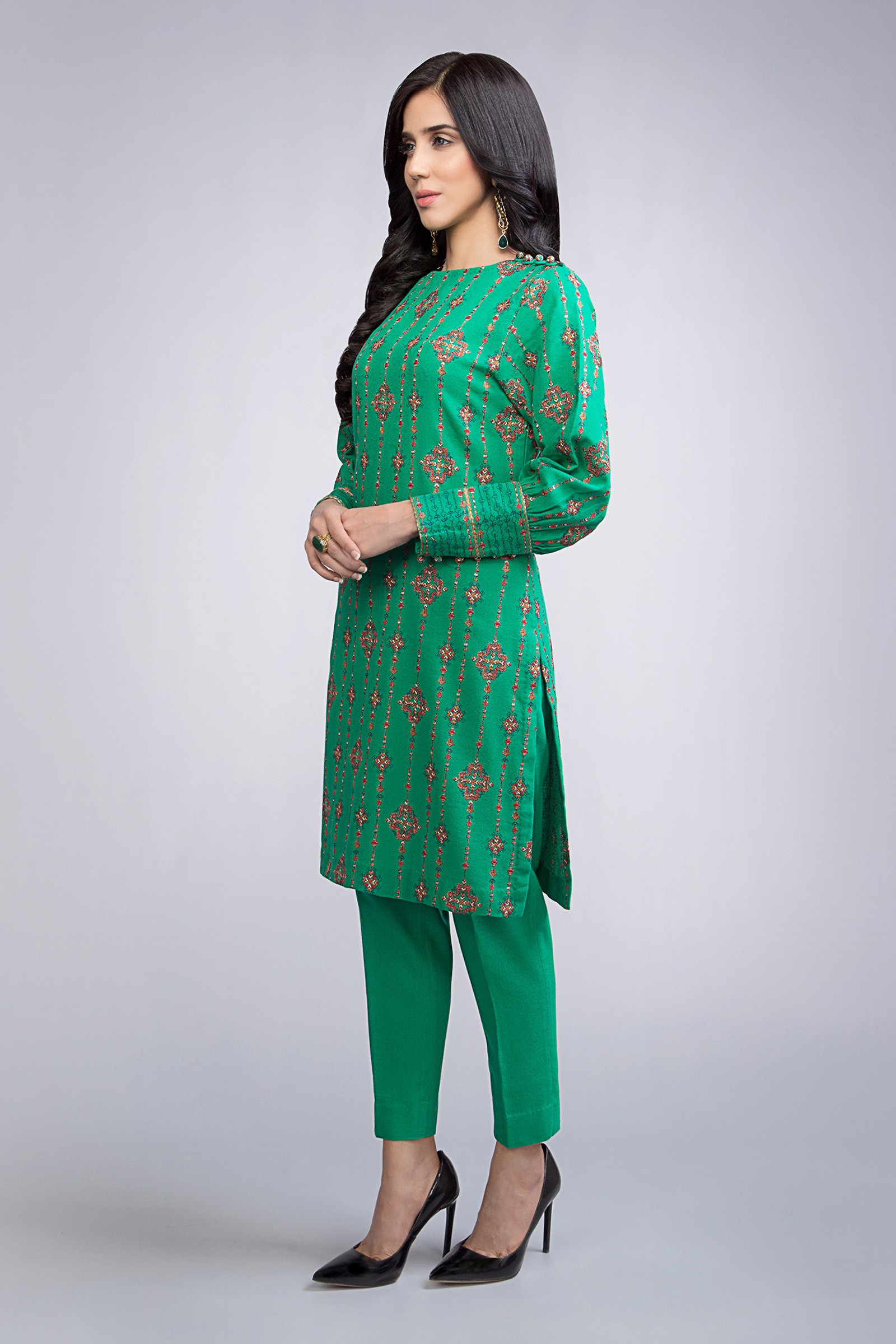Beautiful embroidered green 3 piece stitched dress by Bareeze casual collection 2019