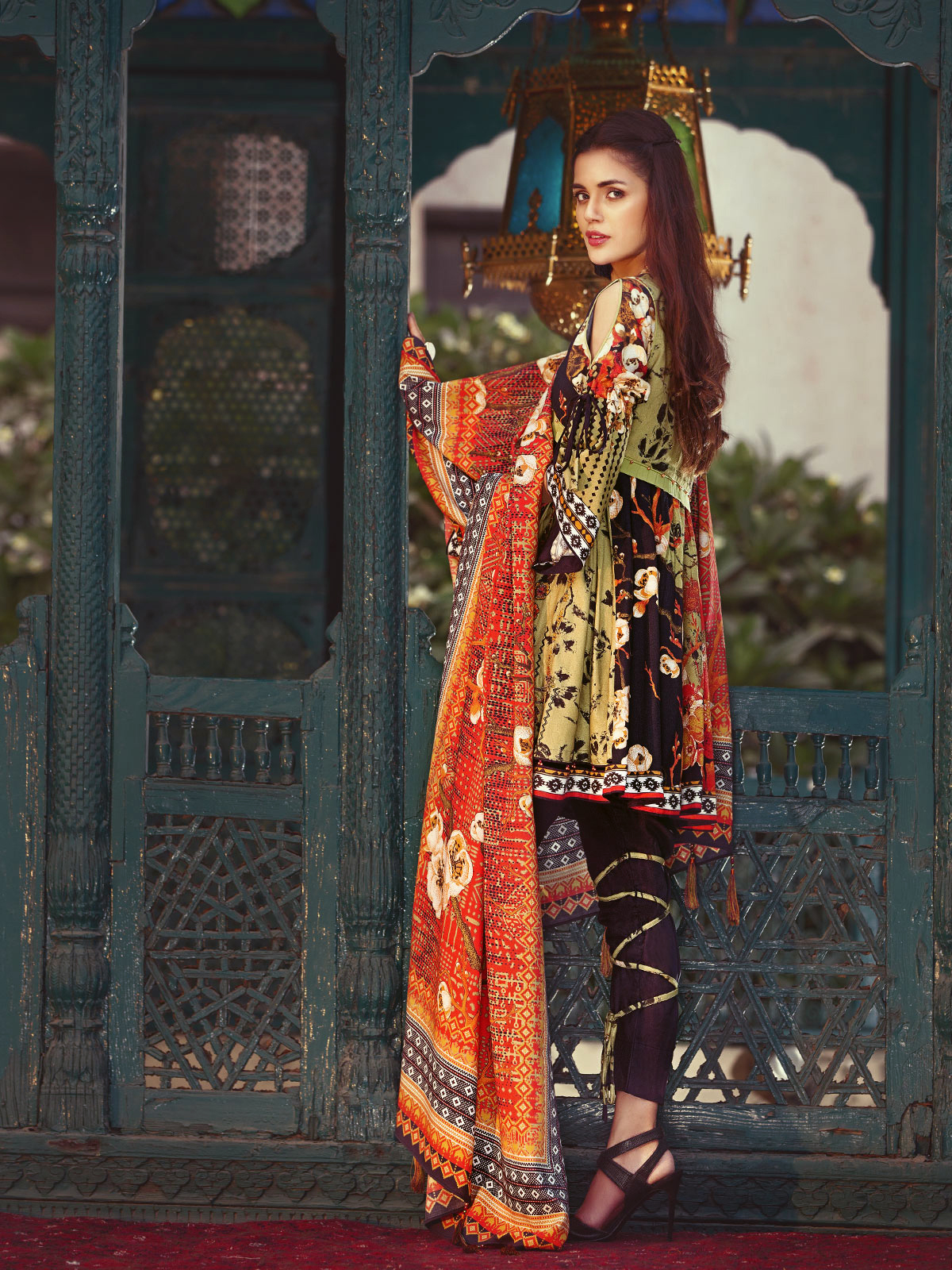 Beautiful green unstitched dress by Eden Robe suits collection 2019