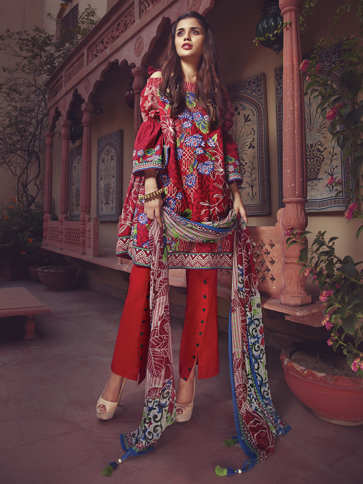Elegant embroidered red 3 piece unstitched dress by Eden Robe khaddar collection 2018