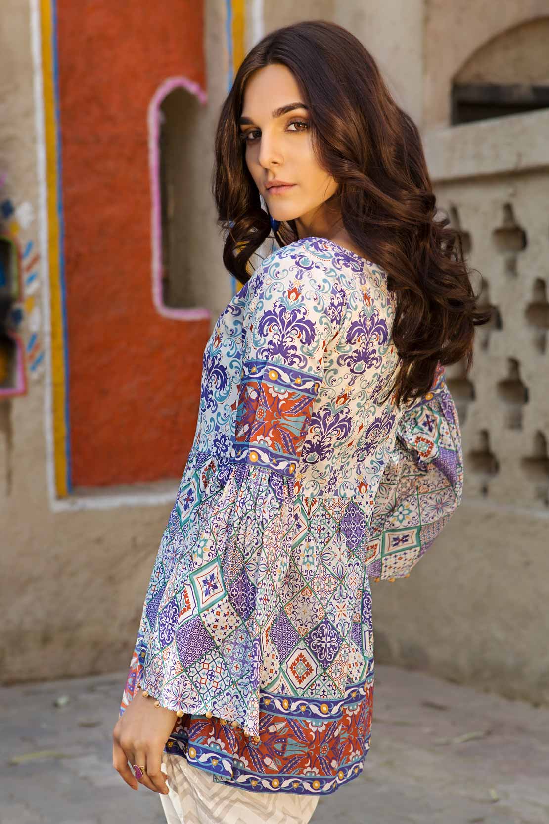 Buy this elegant Blue lawn pret shirt by Pareesa printed casuals 2018 at a very reasonable price