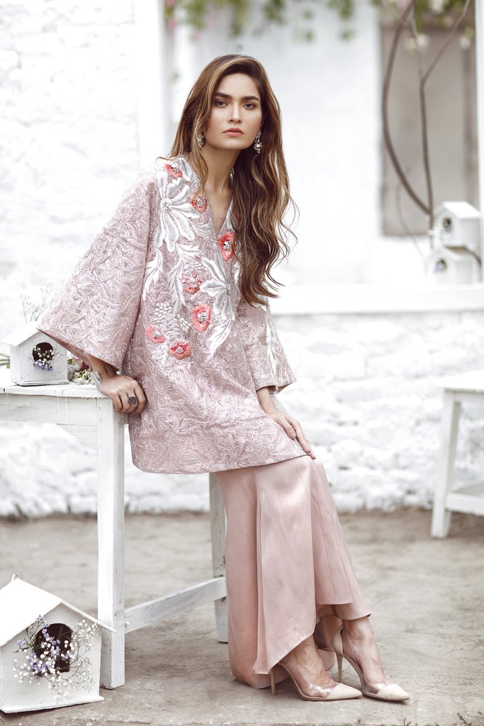 Elegant organza 2 piece stylish pret dress by Suffuse by Sana Yasir evening wear 2018.