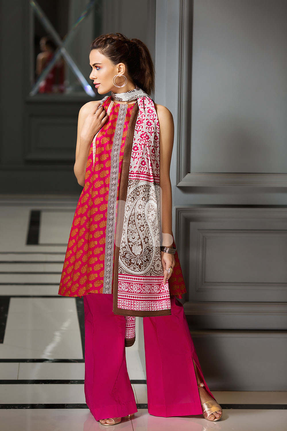 Refreshing Pink unstitched Pakistani pret dress by Nishat Linen printed clothes 2019