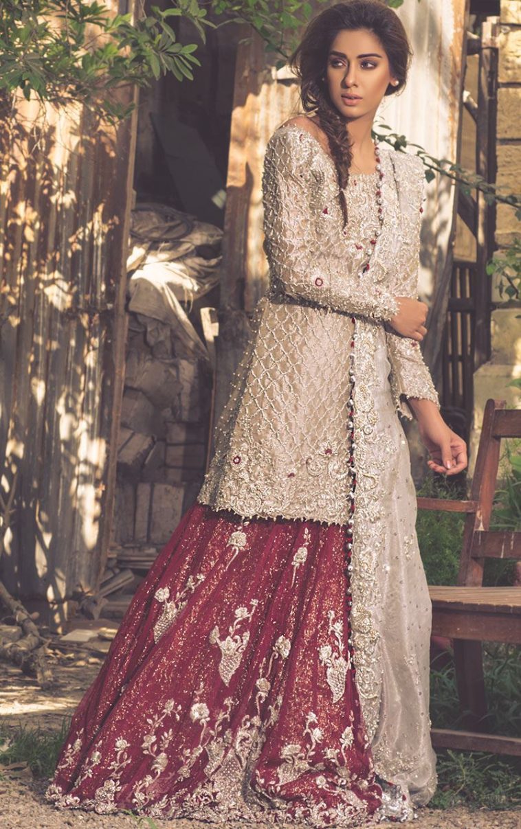 Featured image of post White Wedding Dresses In Pakistan / Pakistani party wear pakistani couture pakistani wedding dresses pakistani outfits indian dresses indian outfits pakistani clothing ethnic fashion asian fashion.