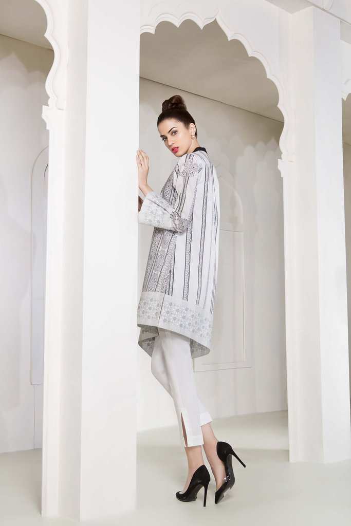 Buy this beautiful lawn embroidered shirt at a very low price Sapphire embroidered collection in UK 2018