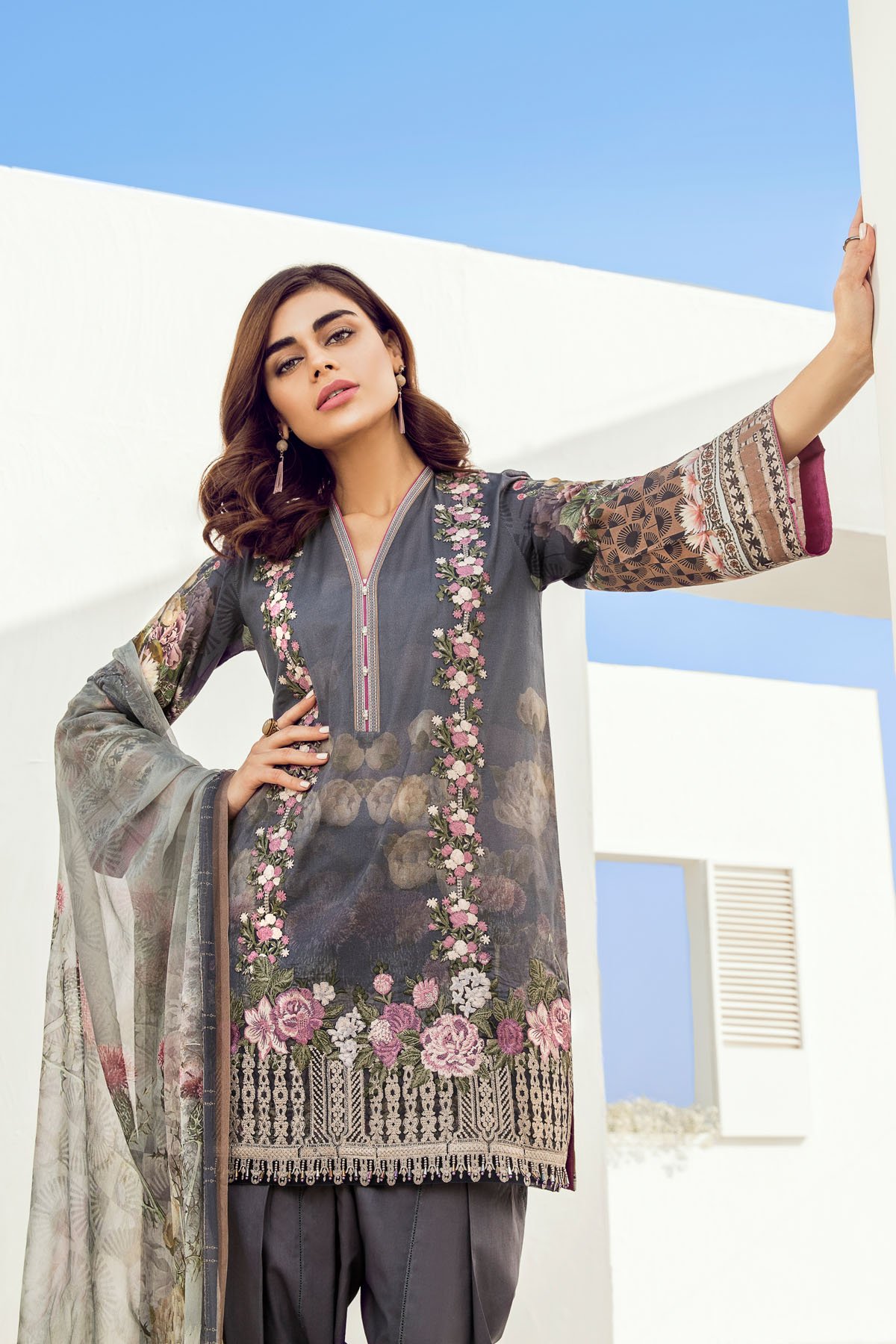 Graceful Printed Grey 3 piece unstitched pret by Baroque embroidered collection 2018
