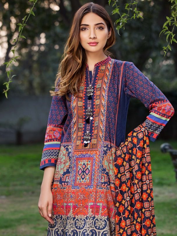 Beautiful blue printed unstitched Pakistani pret wear by Limelight ...