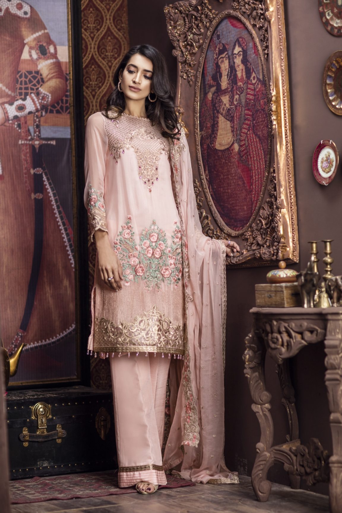 unstitched pakistani clothes