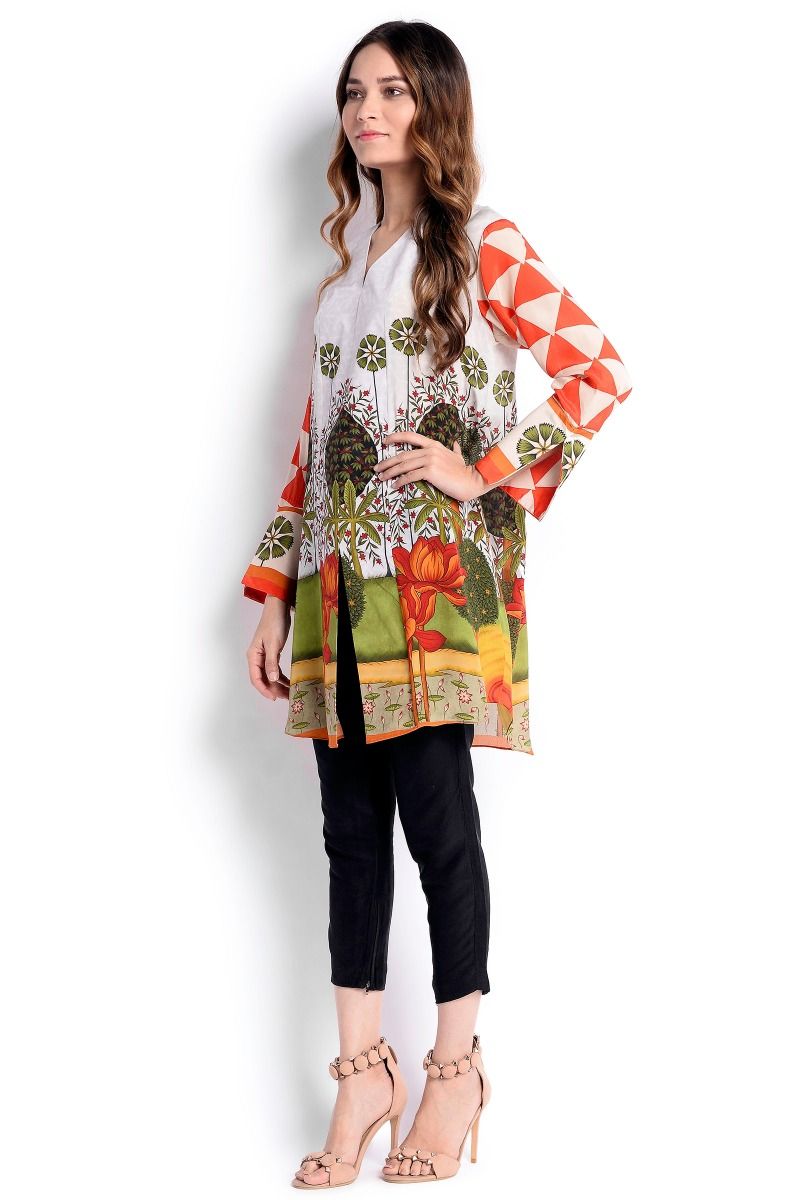 This beautiful digital printed pret wear kurti available online at a best price by Sana Safinaz spring silk collection 2018