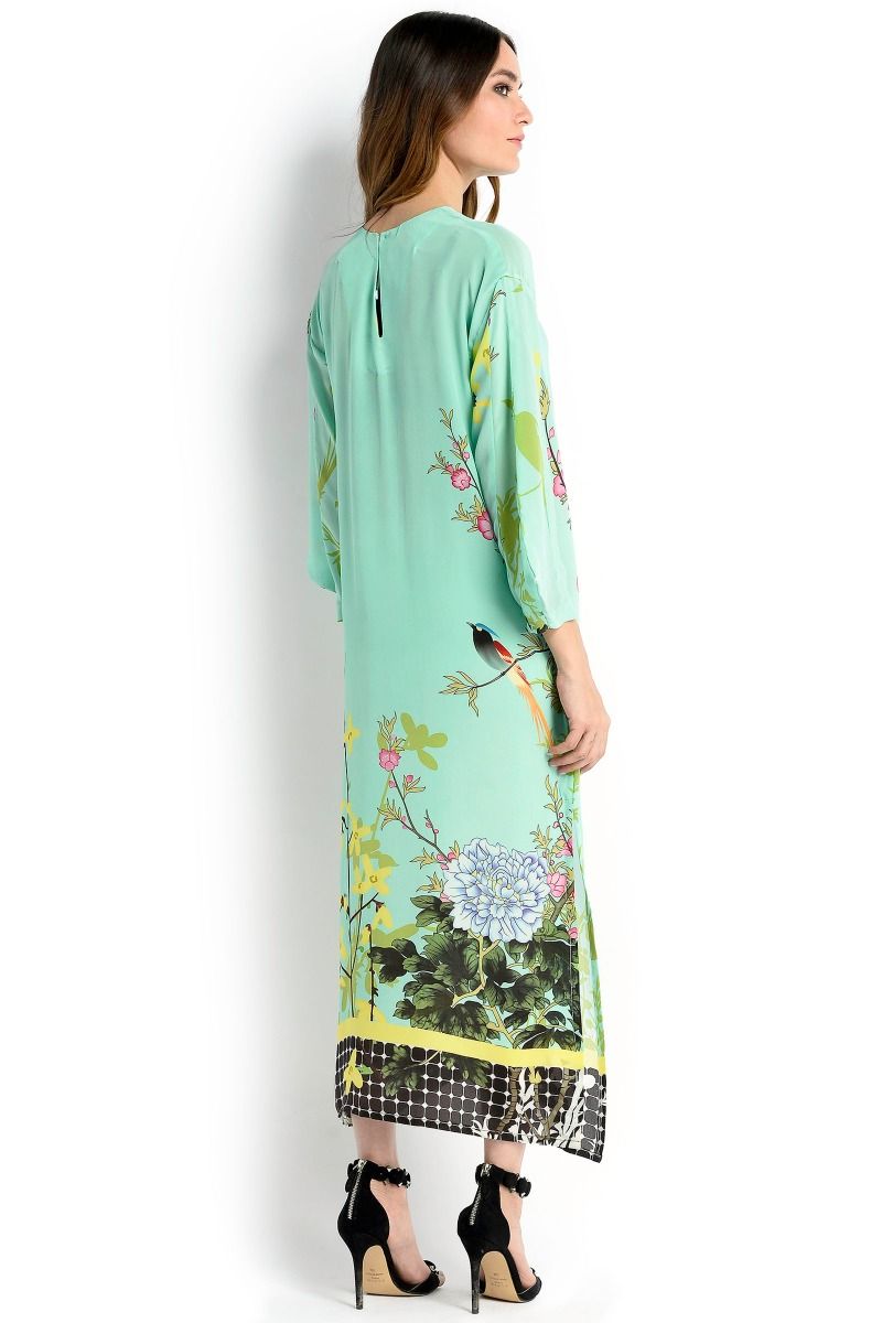 This beautiful floral printed Silk green top by Sana Safinaz spring western collection 2018