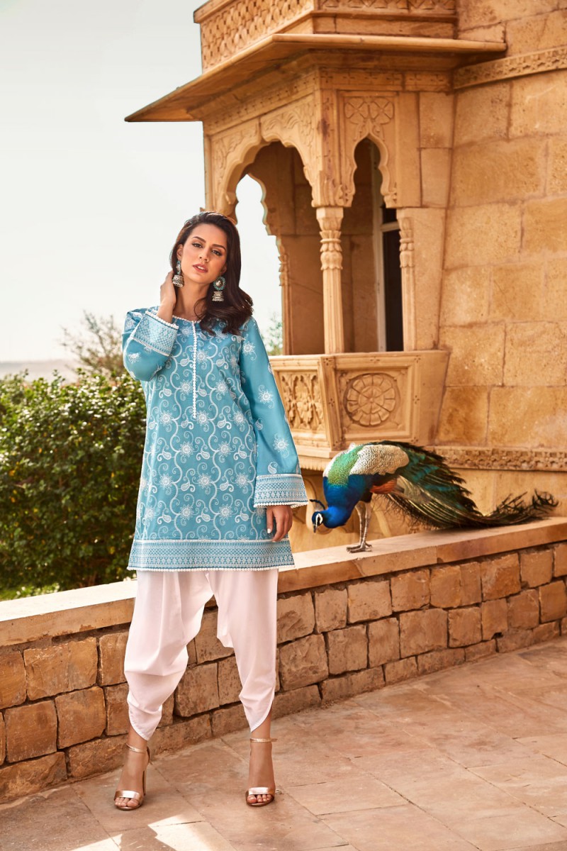 Available at a decent price this beautiful digital printed stitched kurti by Images Eid dresses in Uk
