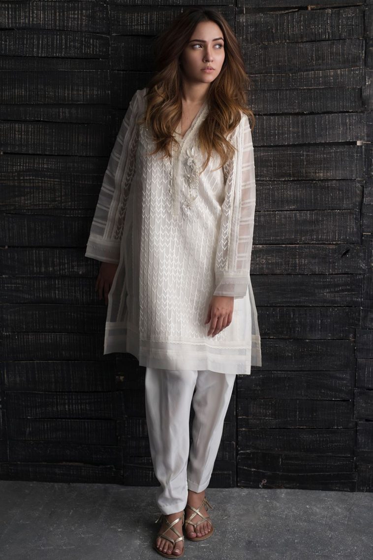 stylish white 2 piece Pakistani dress 