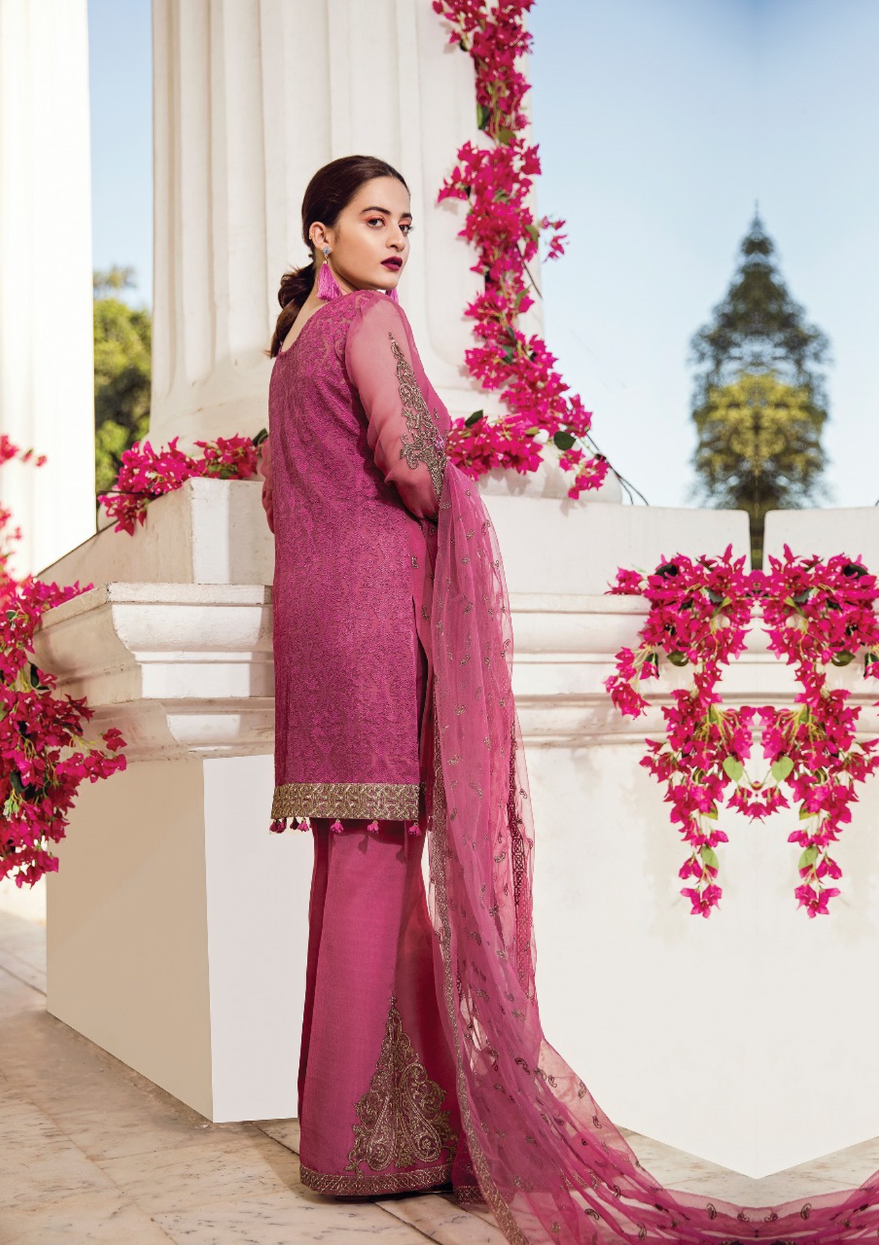 Bold and trendy Pink colored three piece unstitched Chiffon dress by Imrozia Premium eid dresses in UK 2018