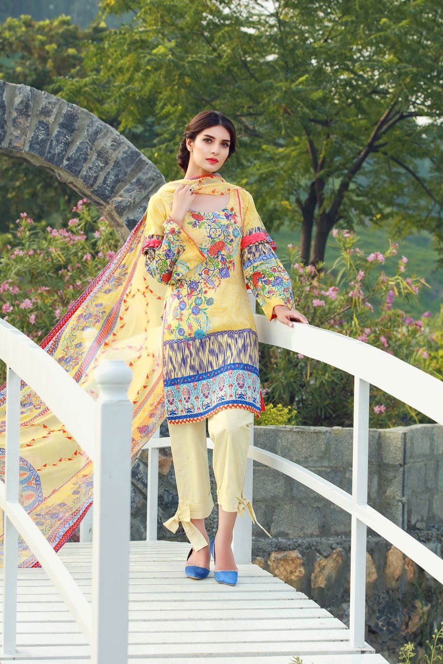 lawn unstitched suits online