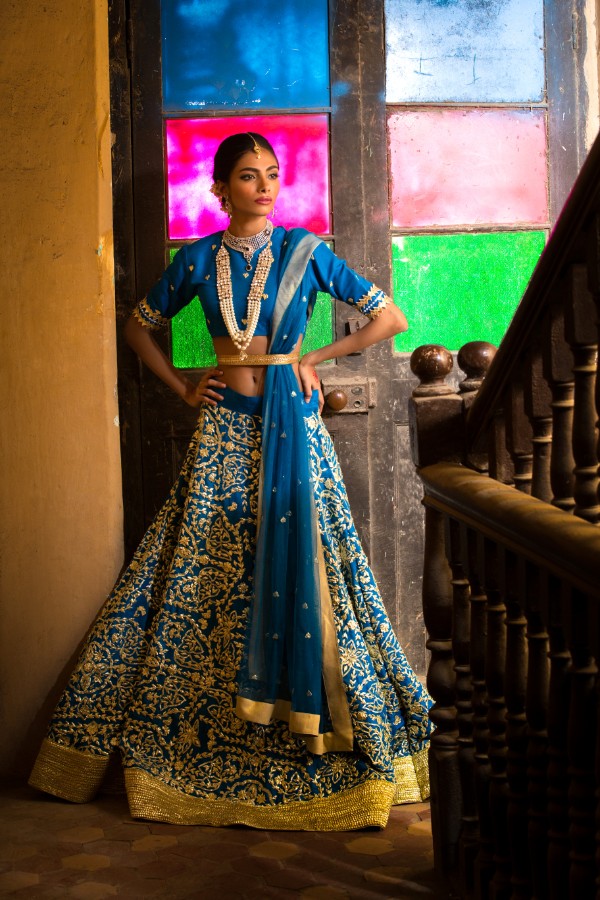 Ravishing and traditional peacock blue lehanga by Sanober Azfar Designer lehangas 2018