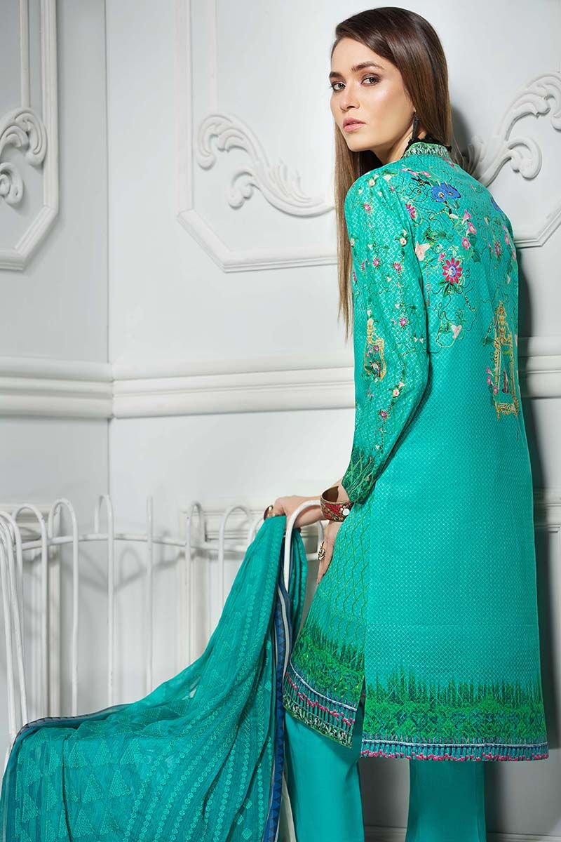 This beautiful 3 piece lawn Pakistani suit by Gul Ahmed studio pre fall 2018