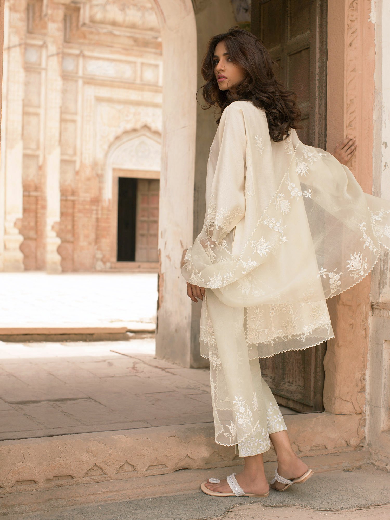 Buy this 3 piece Pakistani party dress by Misha Lakhani in ivory