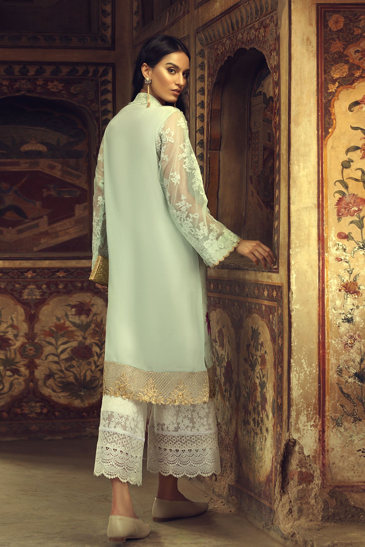Buy this elegant Pakistani eid dress by Ammara Khan available online