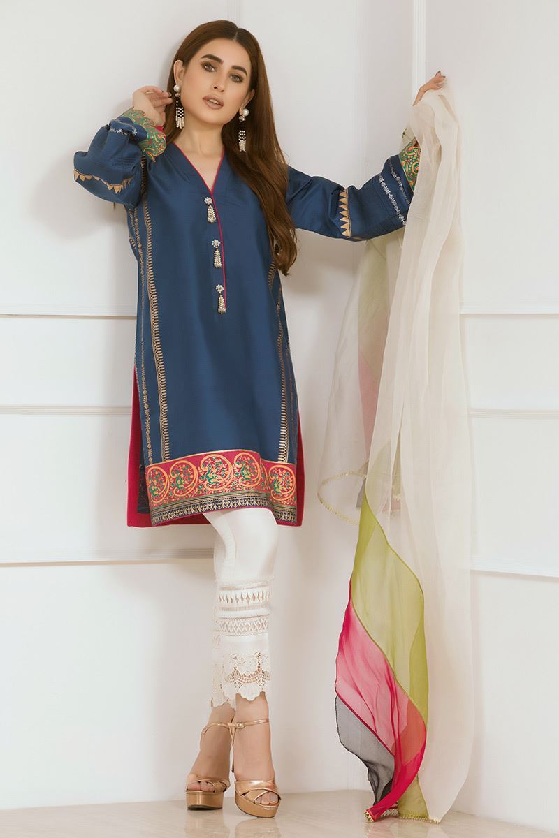 This trend inspiring straight pure raw silk kurta from Annus Abrar