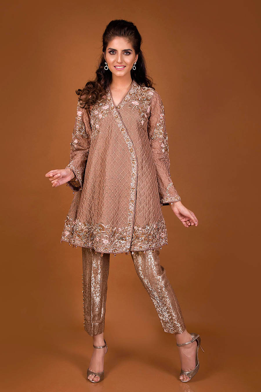 pakistani wedding dresses for bride's sister