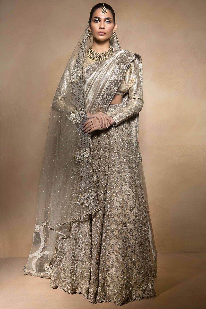 Mahgul Pakistani Bridal Saree Online