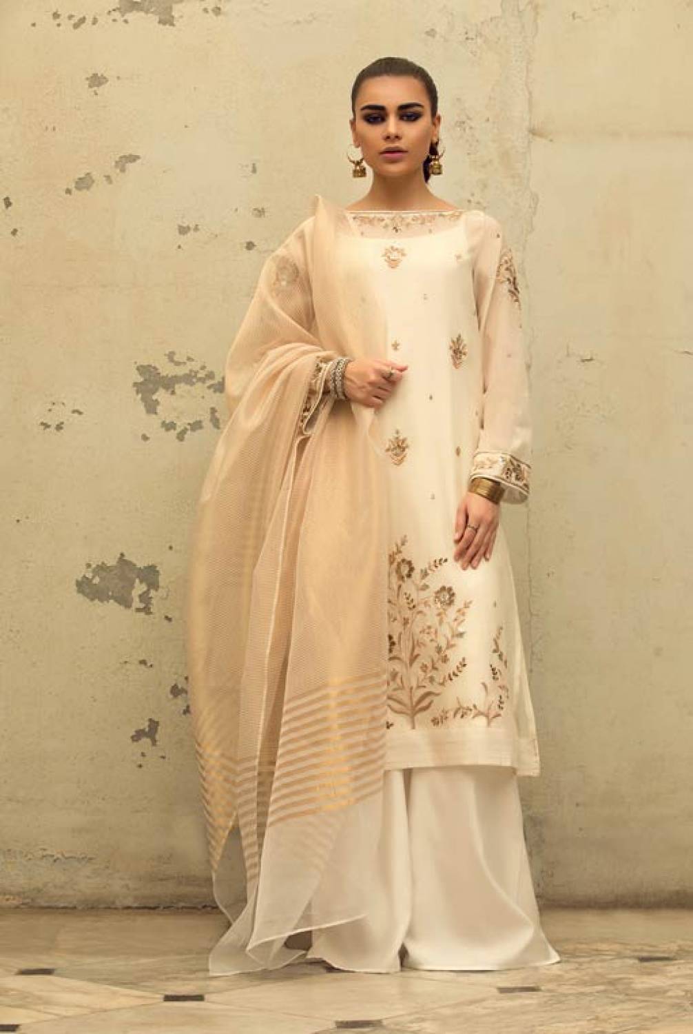 Traditional Pakistani Wedding Dress